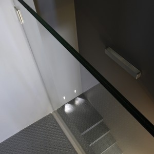 STAIR-GLASS-LIGHTS-IRON_DESIGN